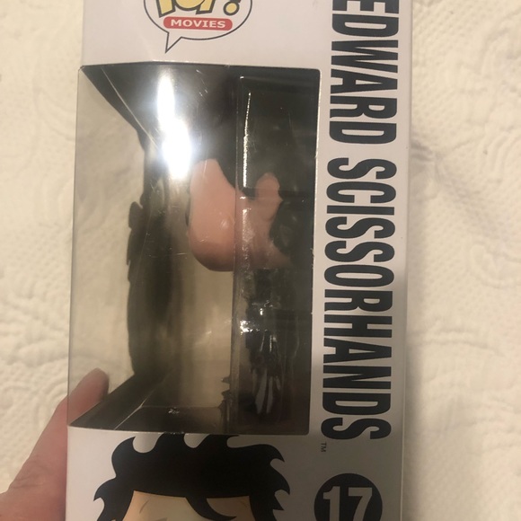 Edward scissorhands DISCONTINUED funko pop - Picture 6 of 6